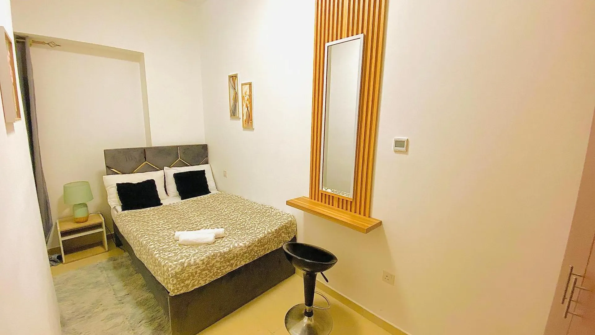 דירות Hawks Dubai Marina Jbr 0*,  איחוד האמירויות הערביות