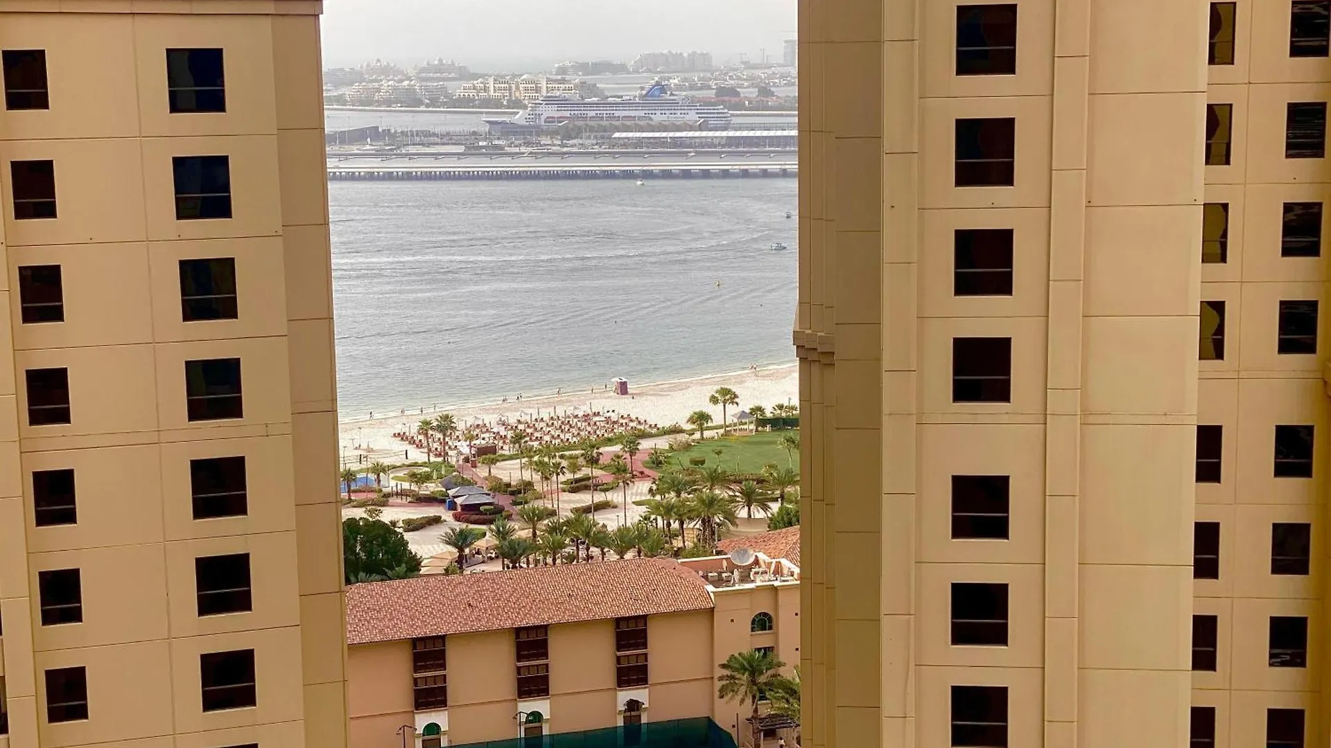Homestay Hawks Dubai Marina Jbr Apartment